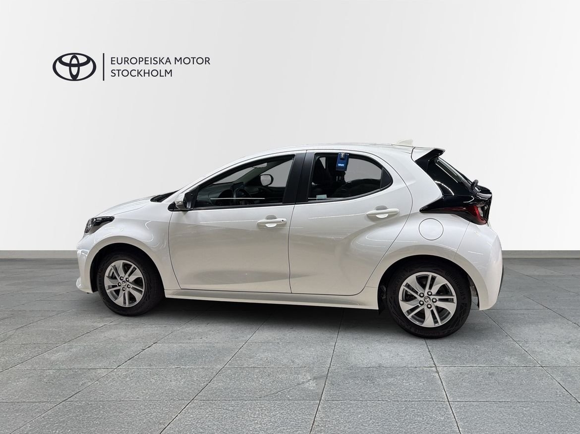 Toyota Yaris 2025, bild 3/13