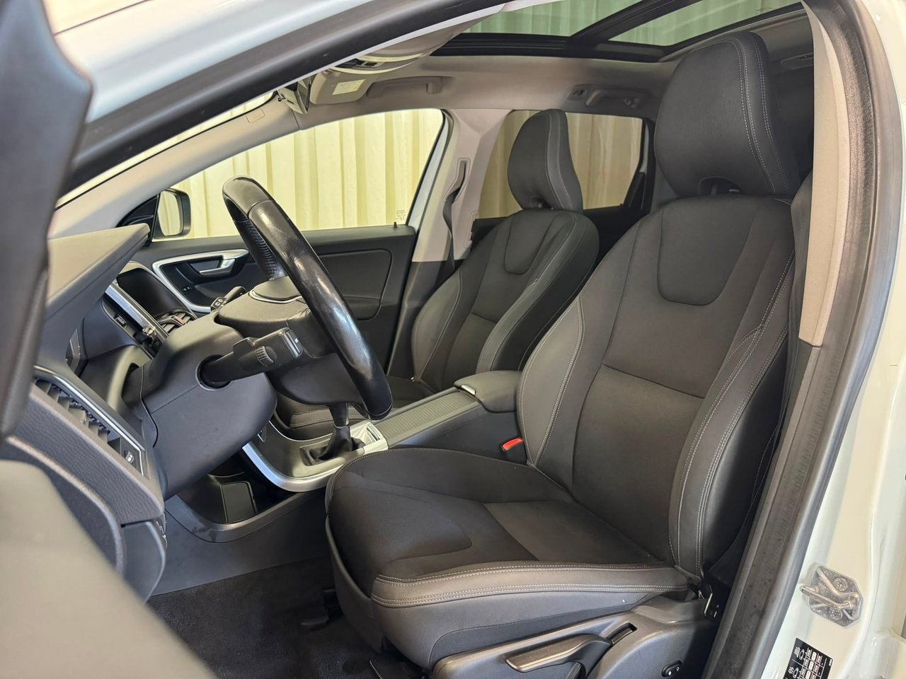 Volvo XC60 2015, bild 7/10