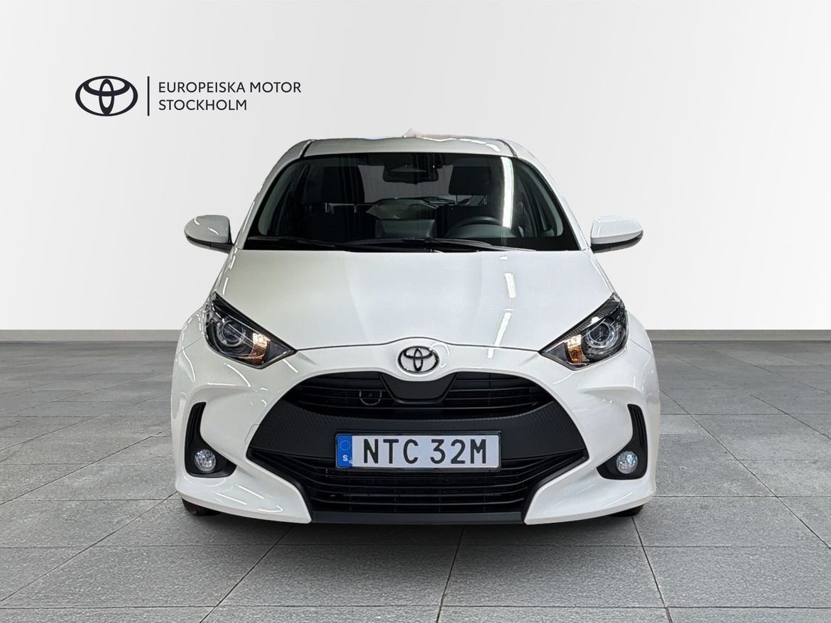 Toyota Yaris 2025, bild 5/13