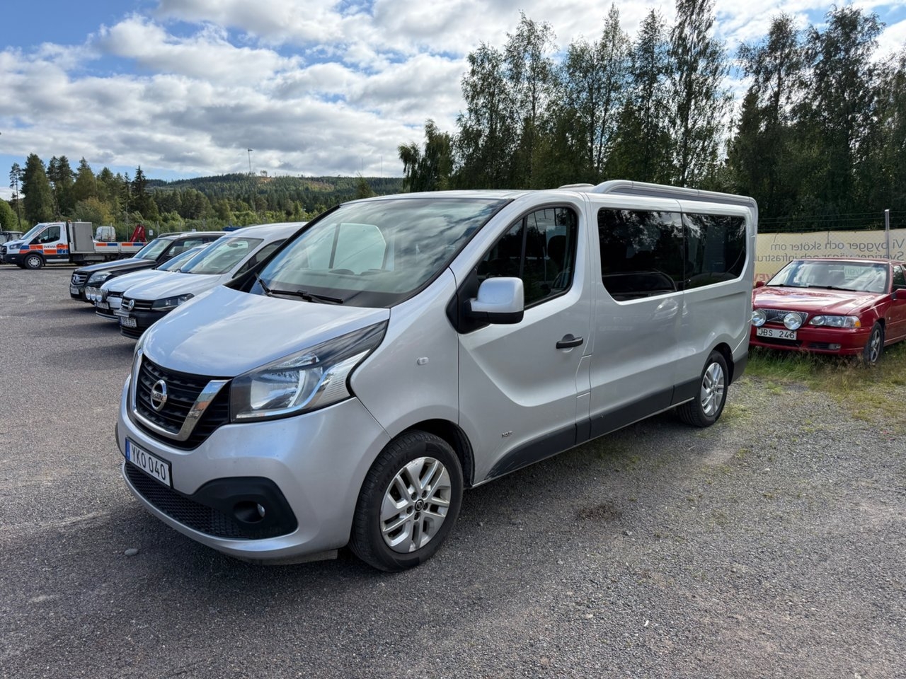 Nissan NV300