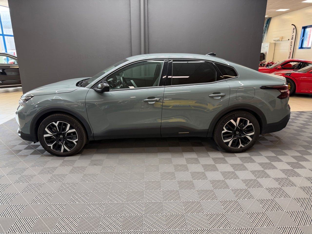 Citroen C4 X X Hybrid 145 e-DSC 2025, bild 3/10