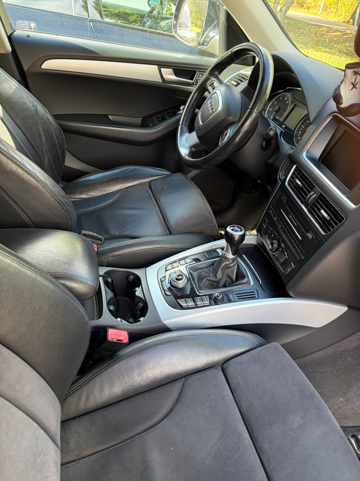 Audi Q5 2.0 TFSI quattro Manuell 2011, bild 5/5