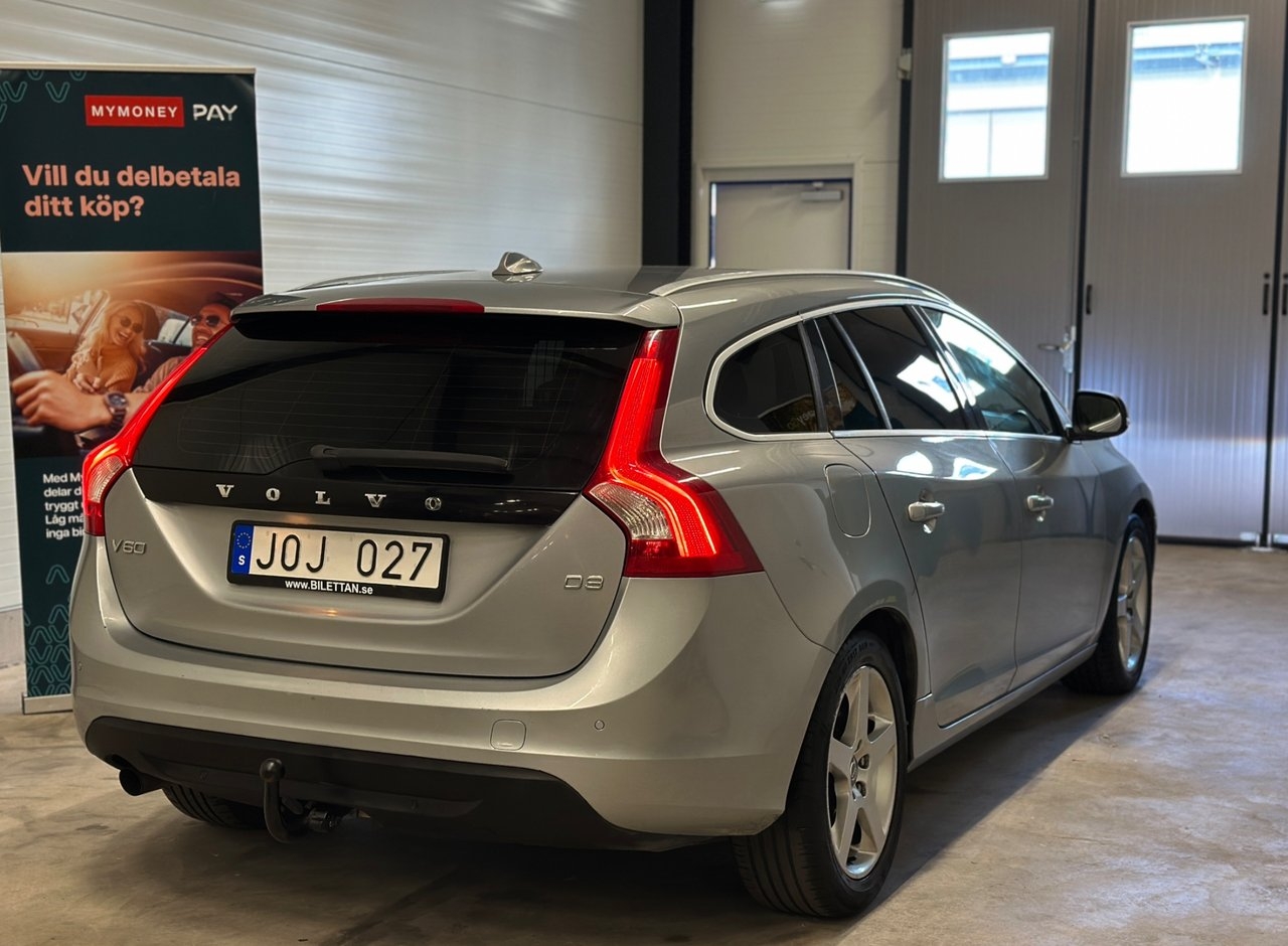 Volvo V60 D3 Geartronic Summum Euro 5 2011, kuva 6/10