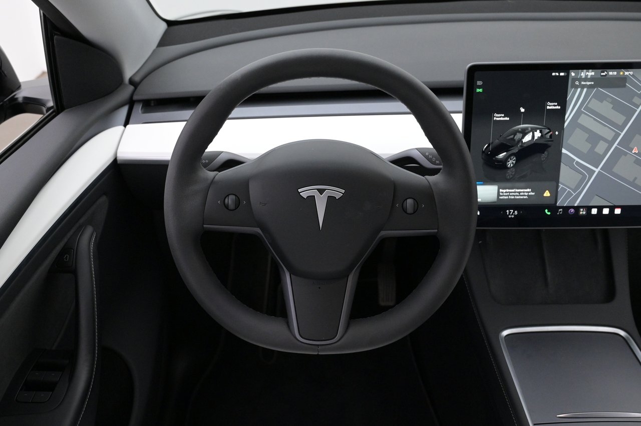 Tesla Model Y Long Range AWD Autopilot 2023, bild 7/10