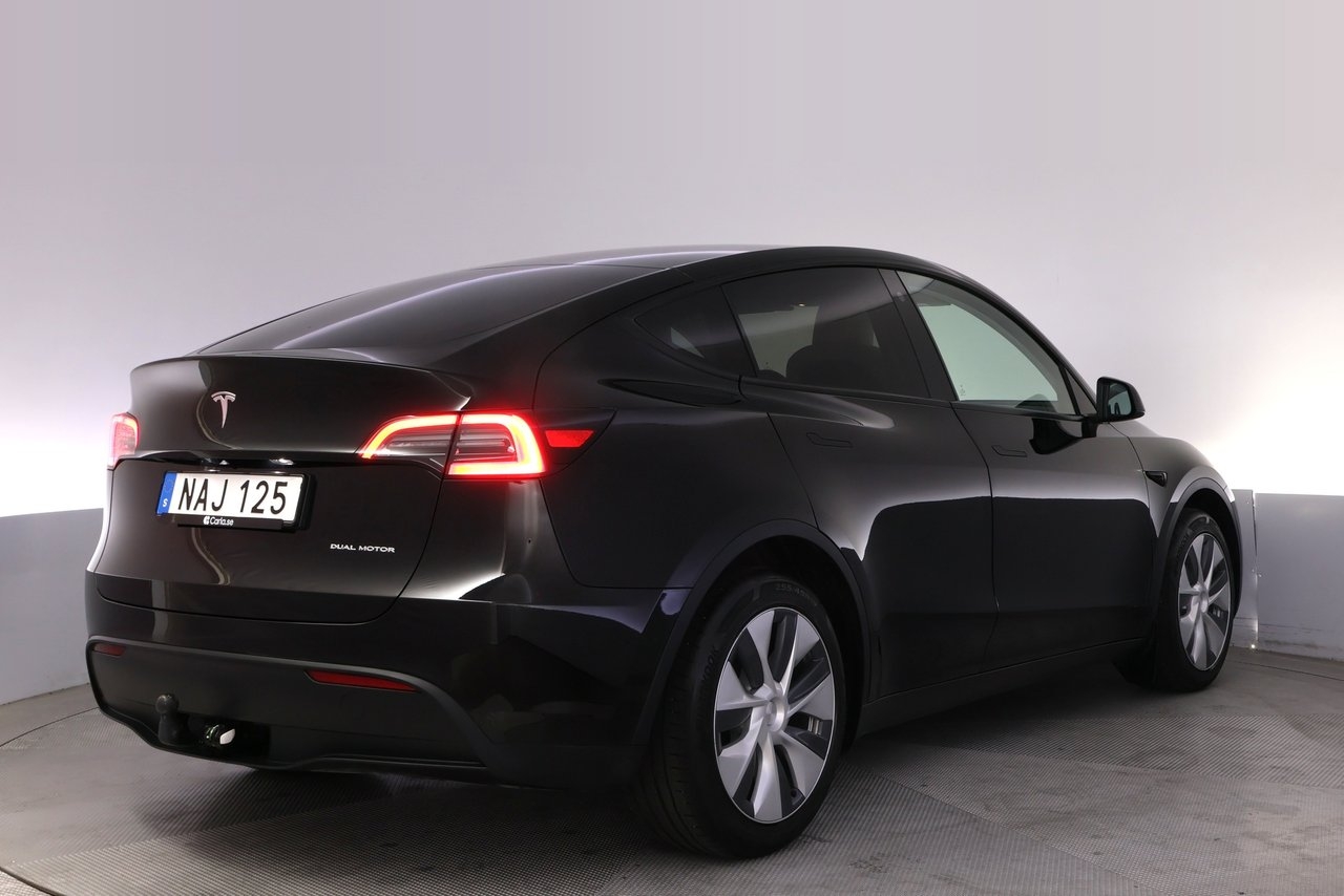 Tesla Model Y Long Range AWD Autopilot 2023, bild 5/10