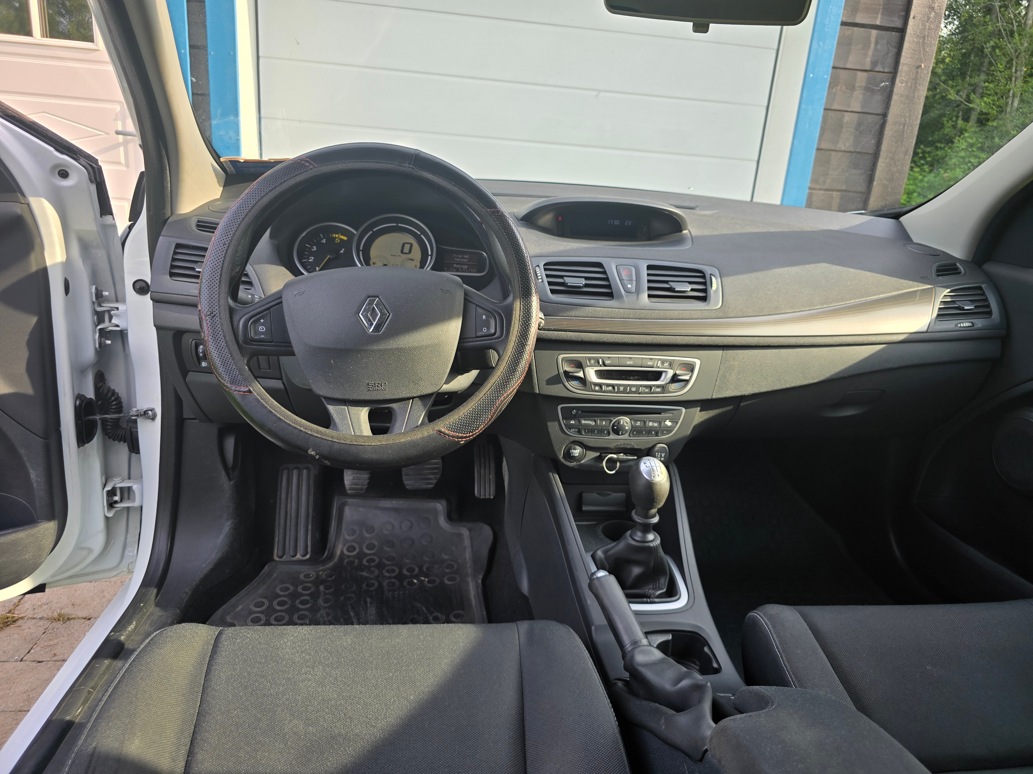 Renault Megane 2012, kuva 3/10