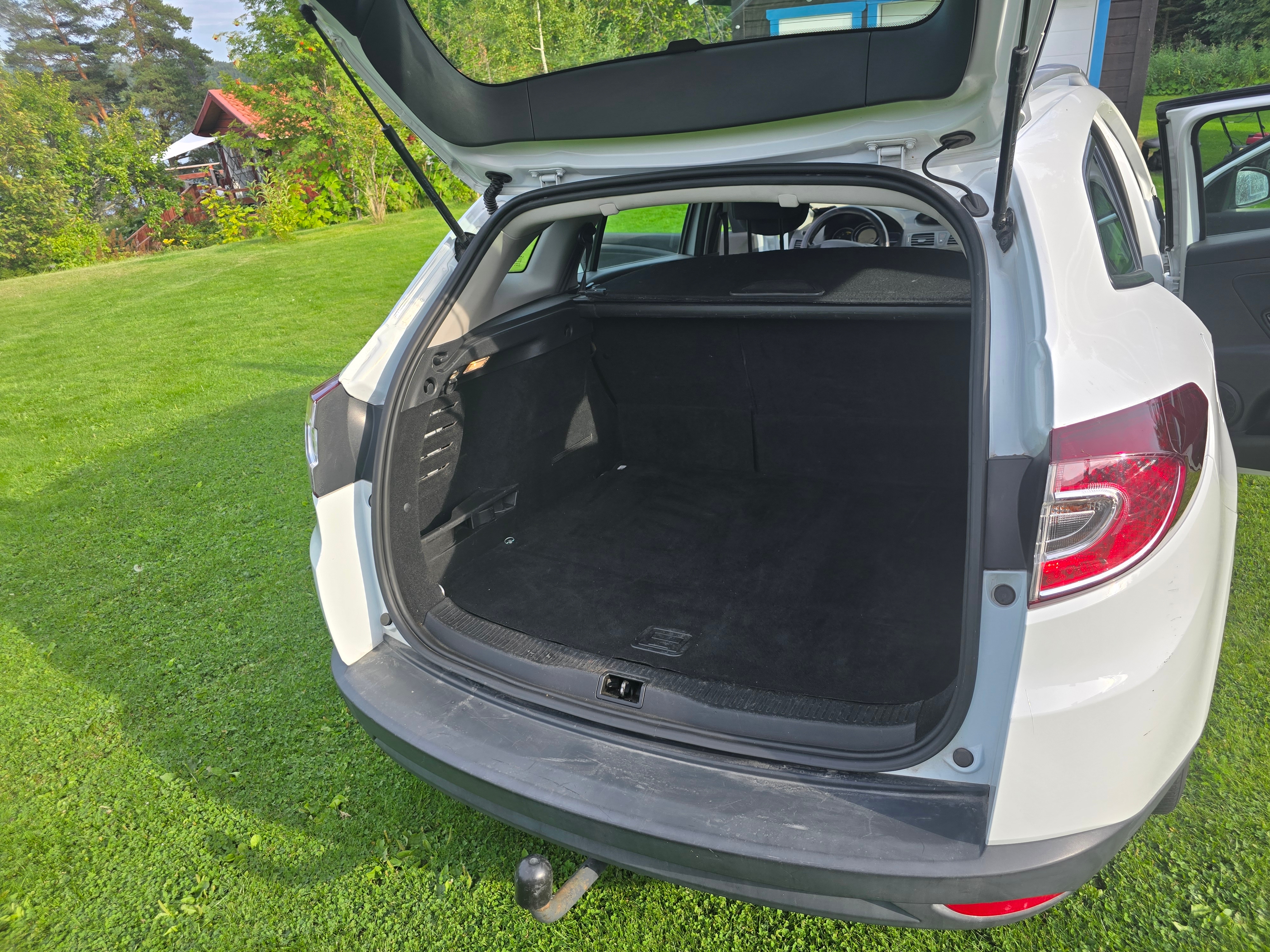 Renault Megane 2012, kuva 7/10