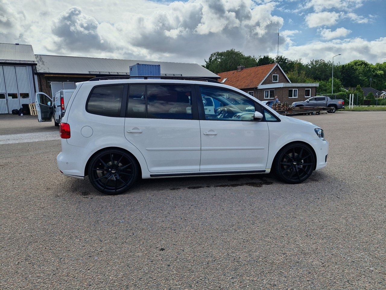 Volkswagen Touran 2013, bild 4/12