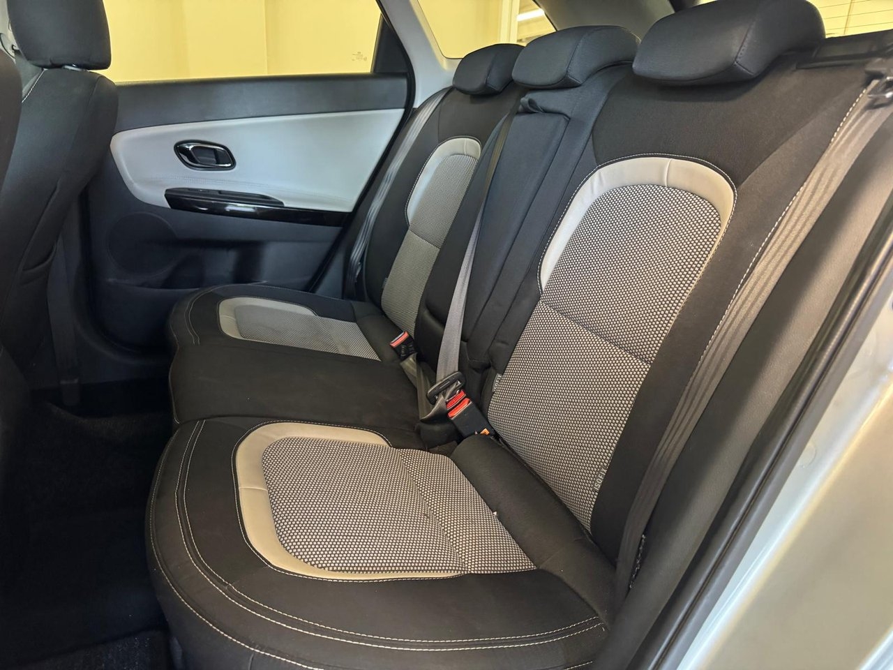 Kia Ceed 2015, bild 7/10