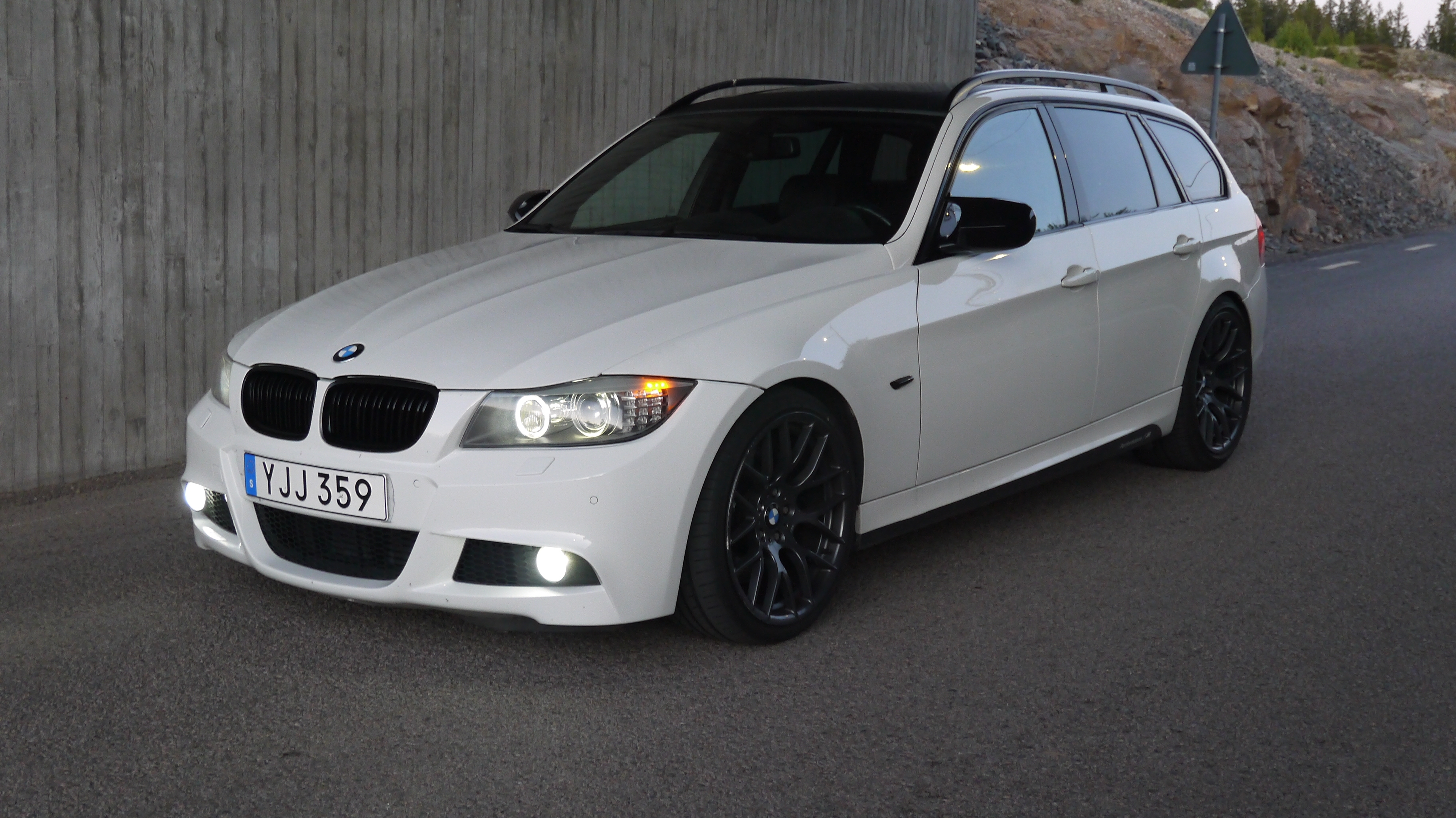 BMW 335