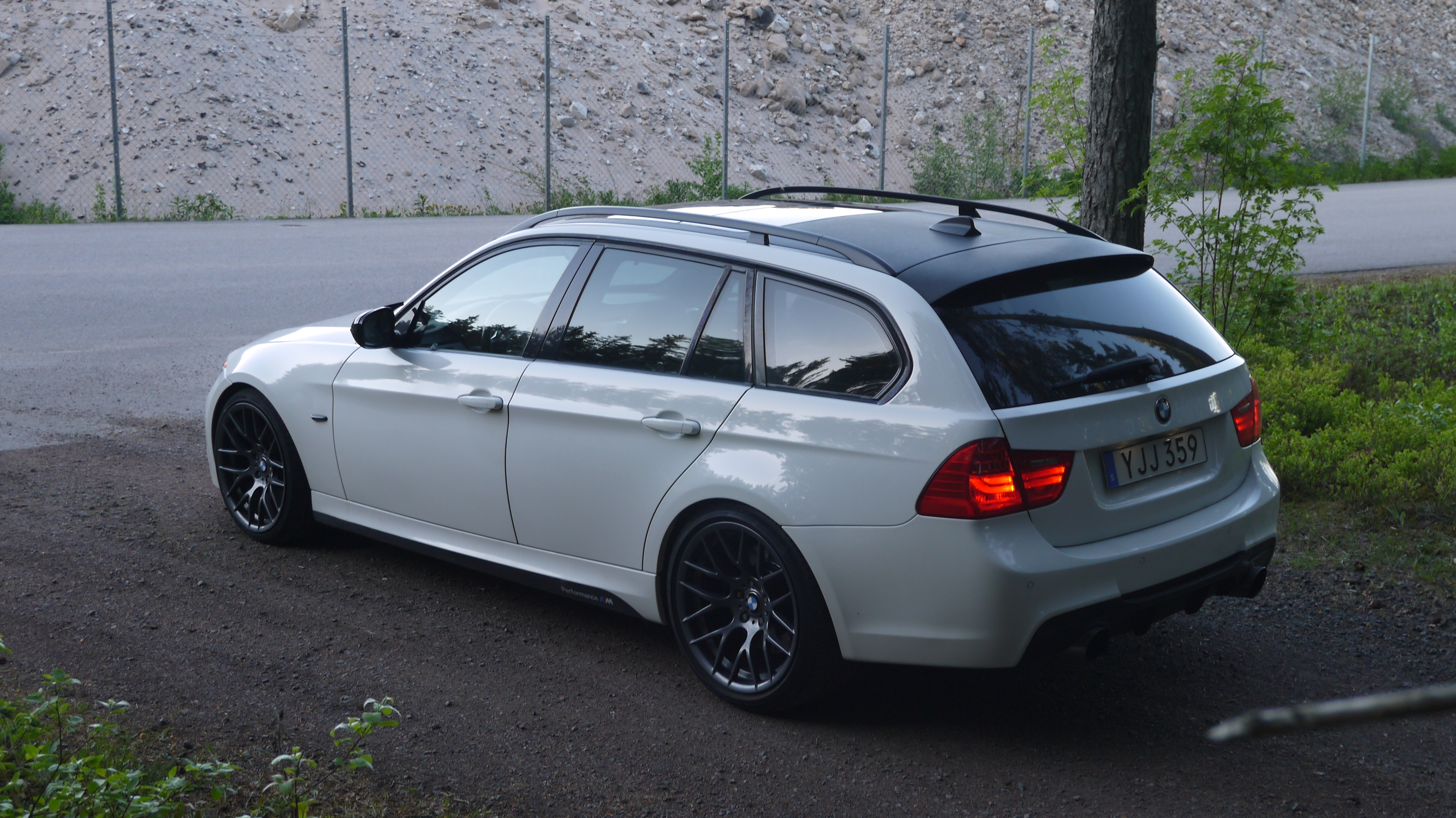 BMW 335 i Touring Steptronic M-Sport 2008, kuva 4/6