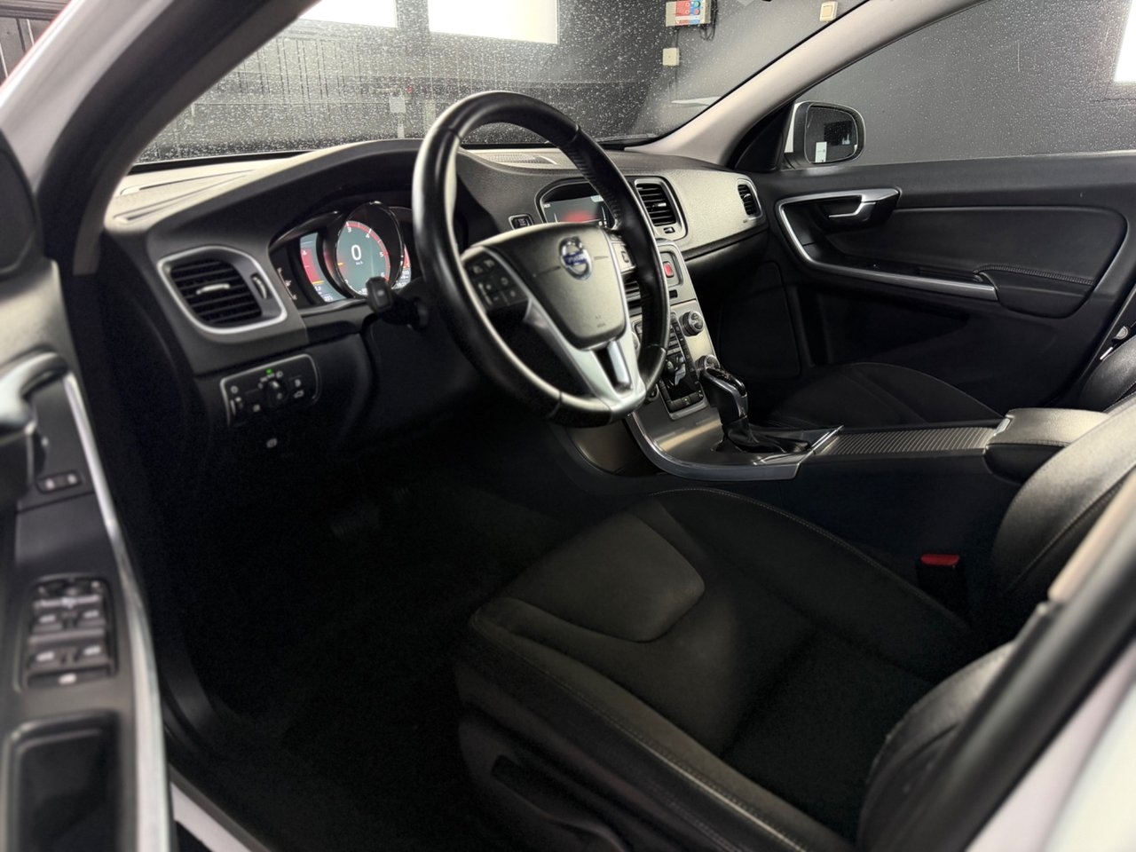 Volvo V60 2016, bild 5/10