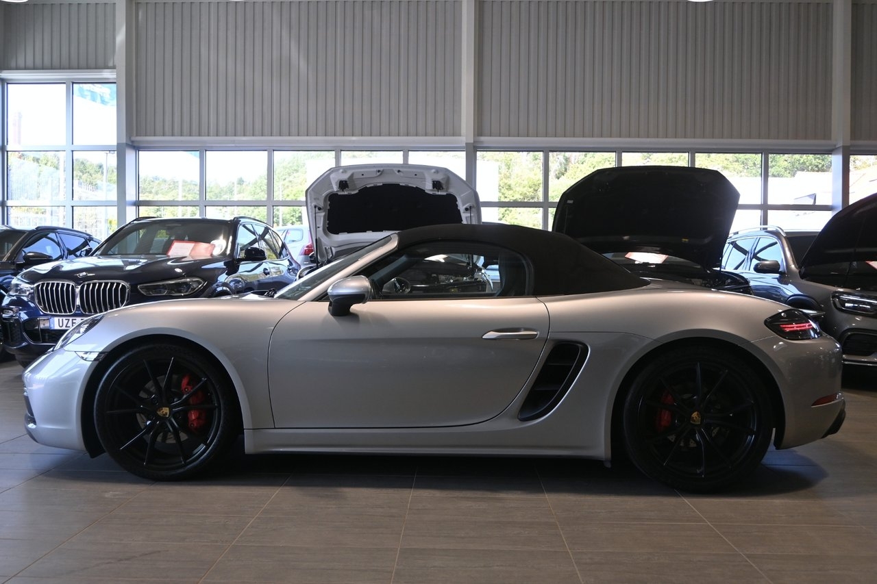 Porsche 718 Boxster GTS 364hk 2018, bild 2/10