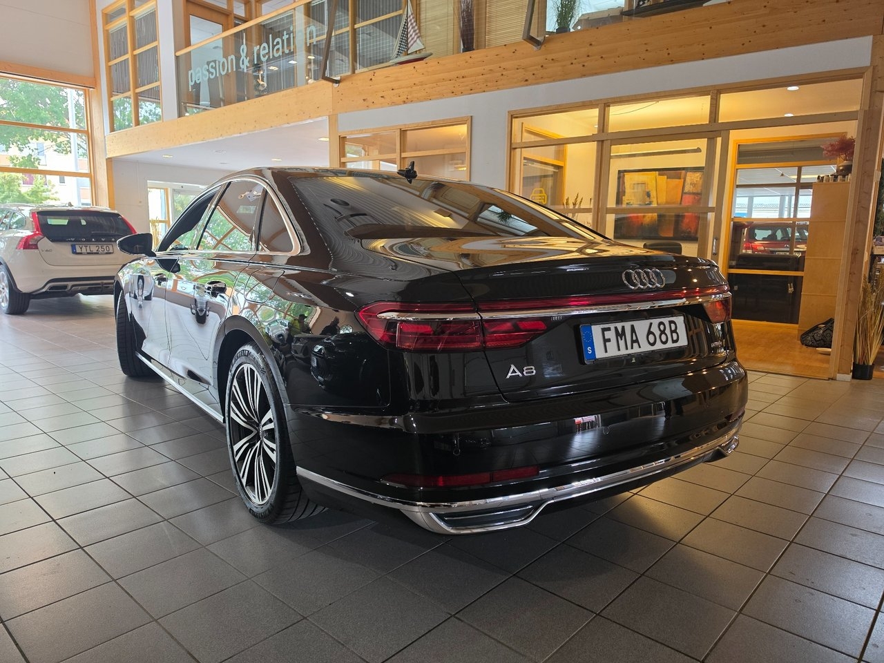 Audi A8 2021, bild 3/9