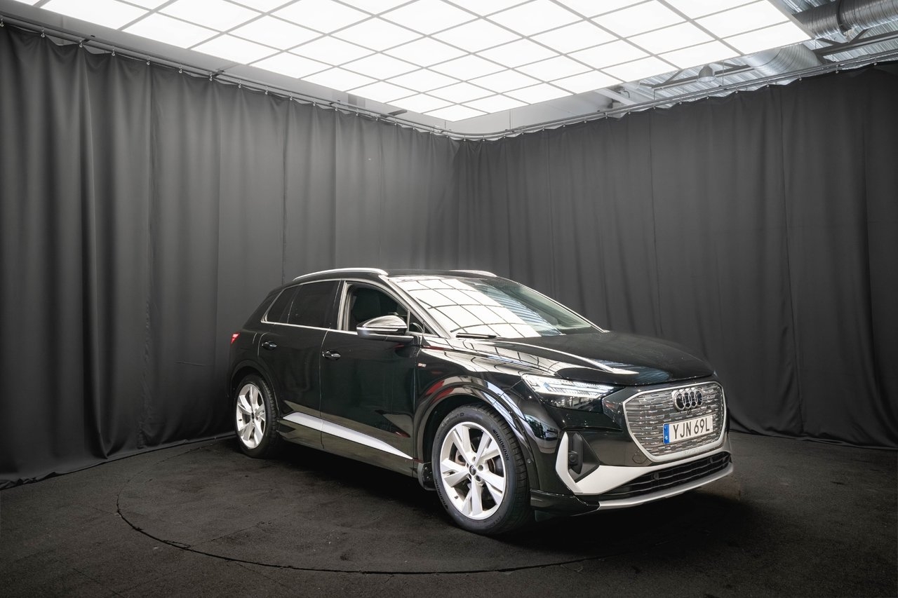 Audi Q4 e-tron 45 QUATTRO S-LINE 2023, bild 5/10