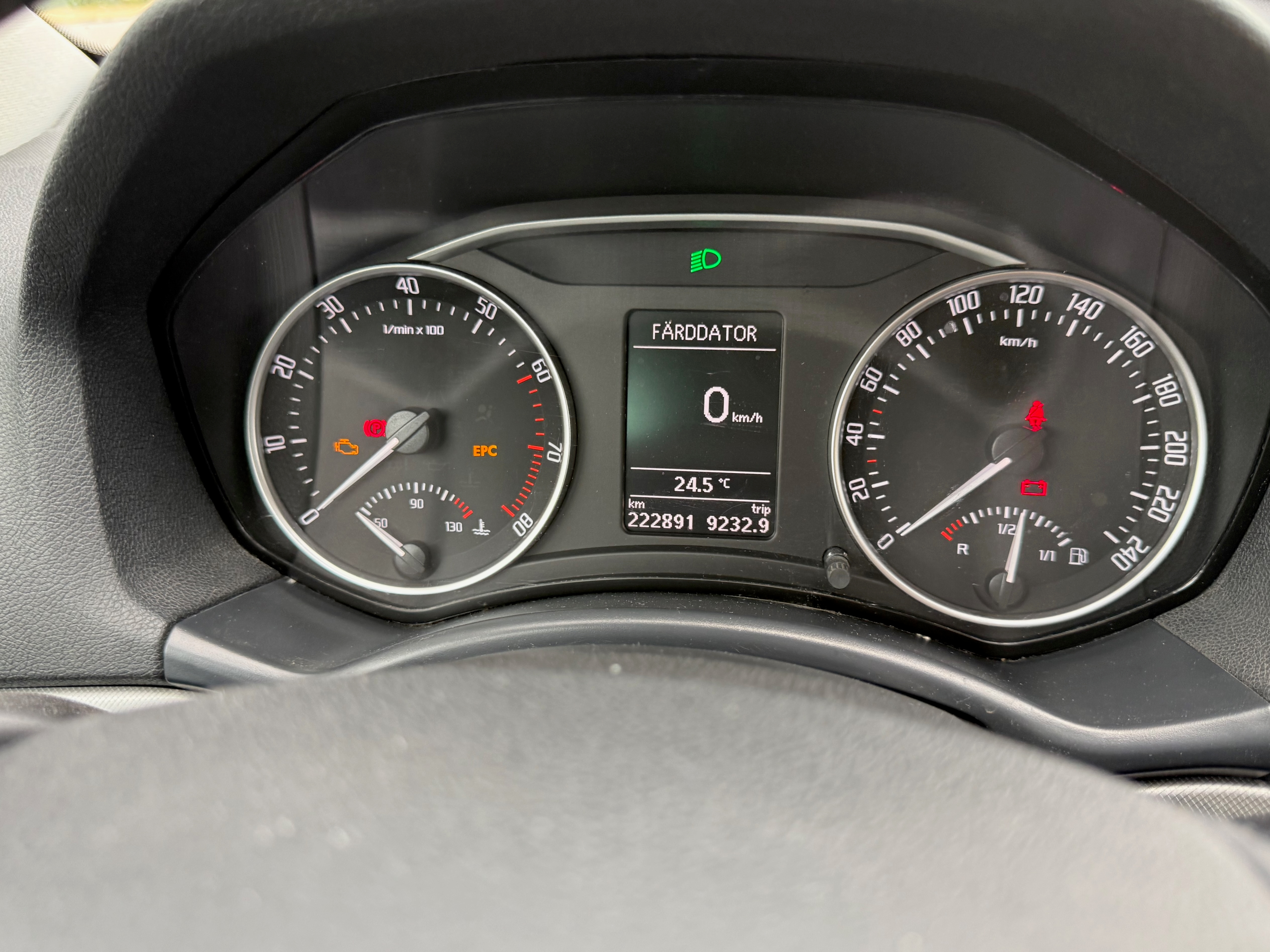 Skoda Octavia Kombi 1.8 TSI Manuell 2012, bild 6/9