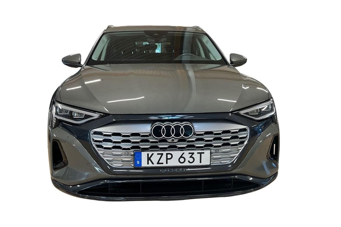 Audi Q8 50 E-tron 340HK QUATTRO Se Utrs 2024, bild 6/23