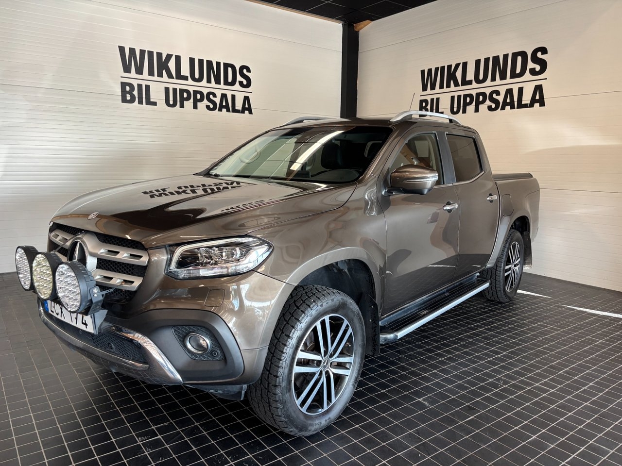 Mercedes-Benz X