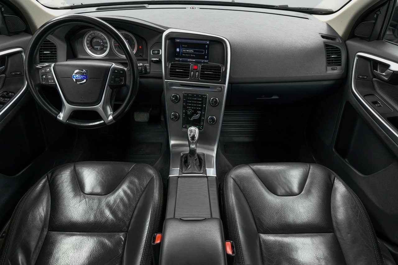 Volvo XC60 2013, bild 2/10