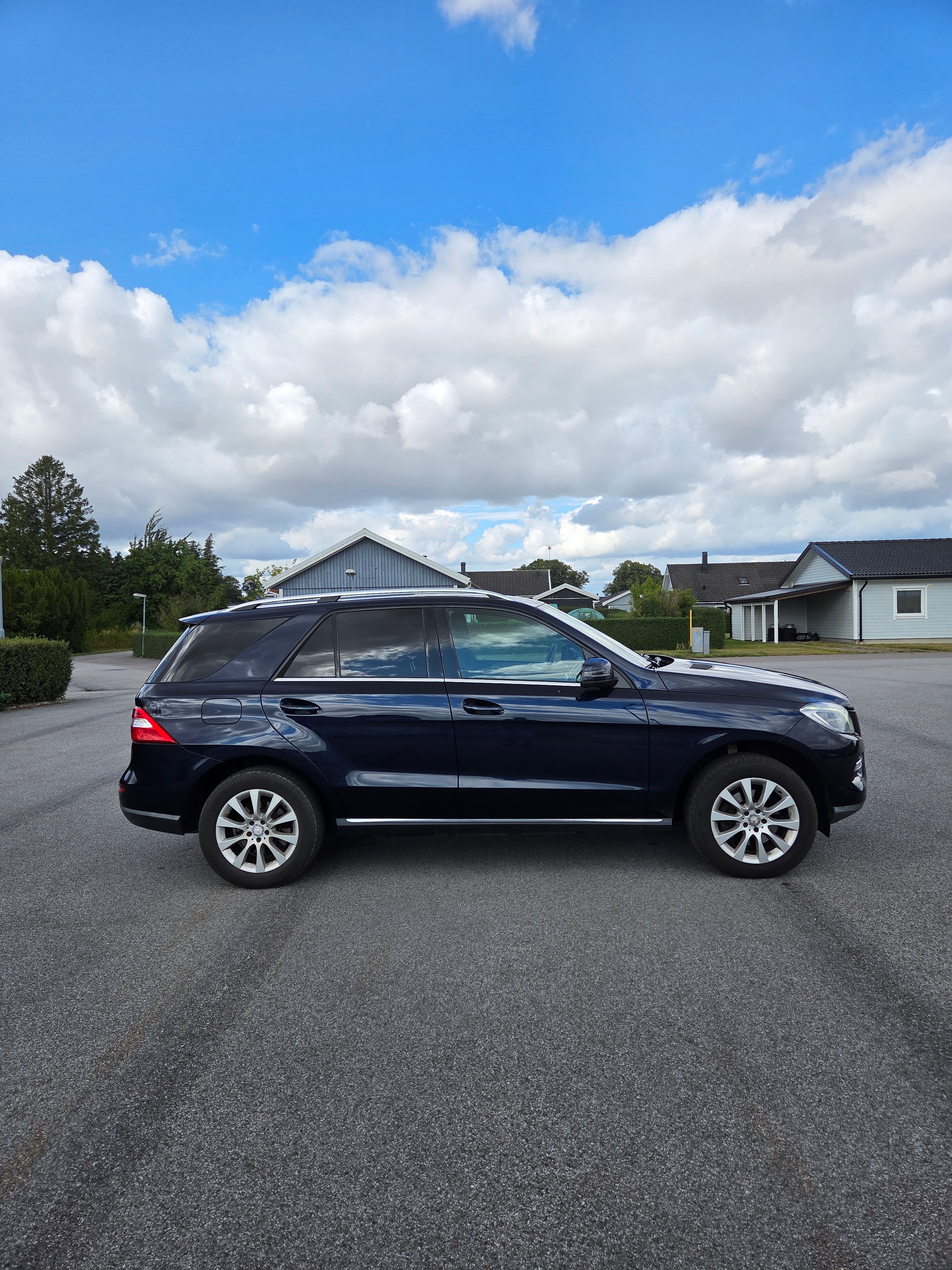 Mercedes-Benz ML 2014, bild 3/10