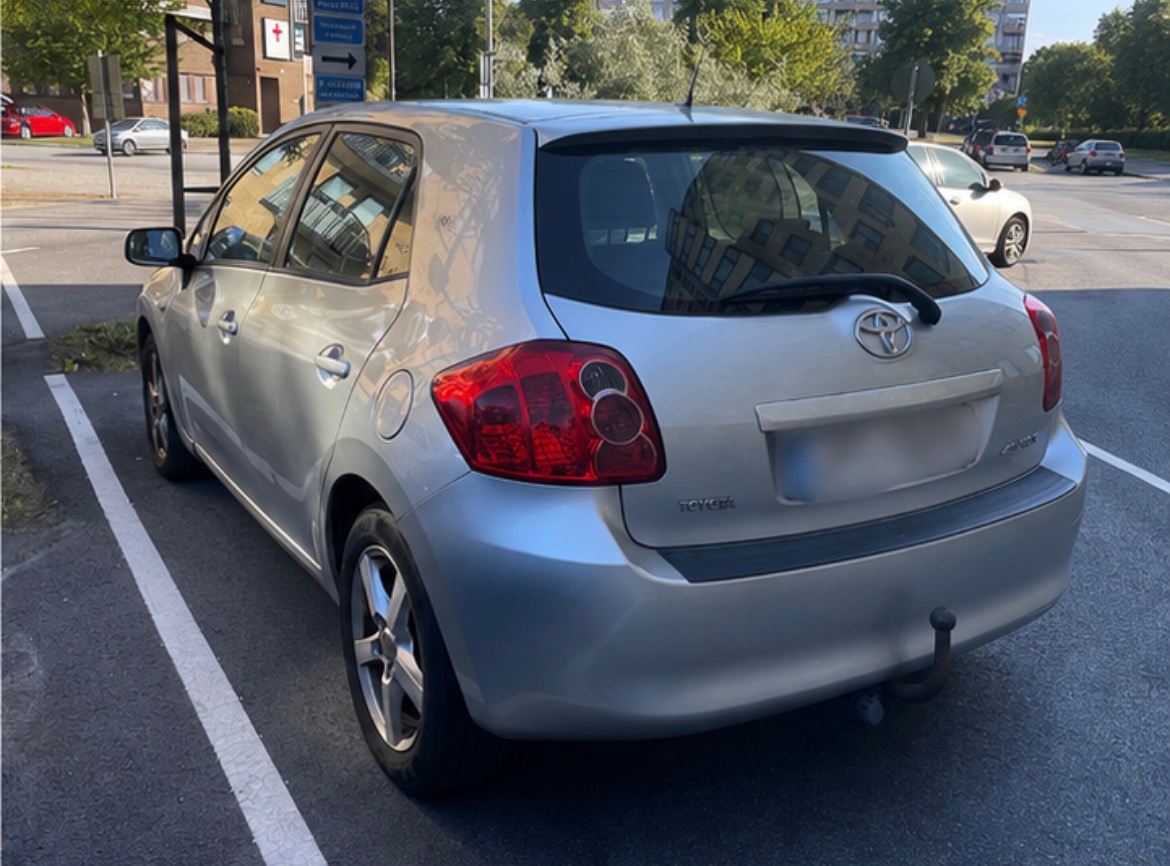 Toyota Auris 2008, bild 6/6