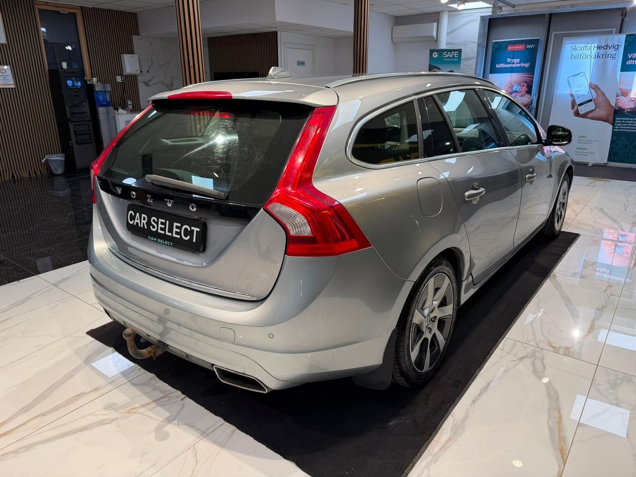 Volvo V60 2013, bild 6/10