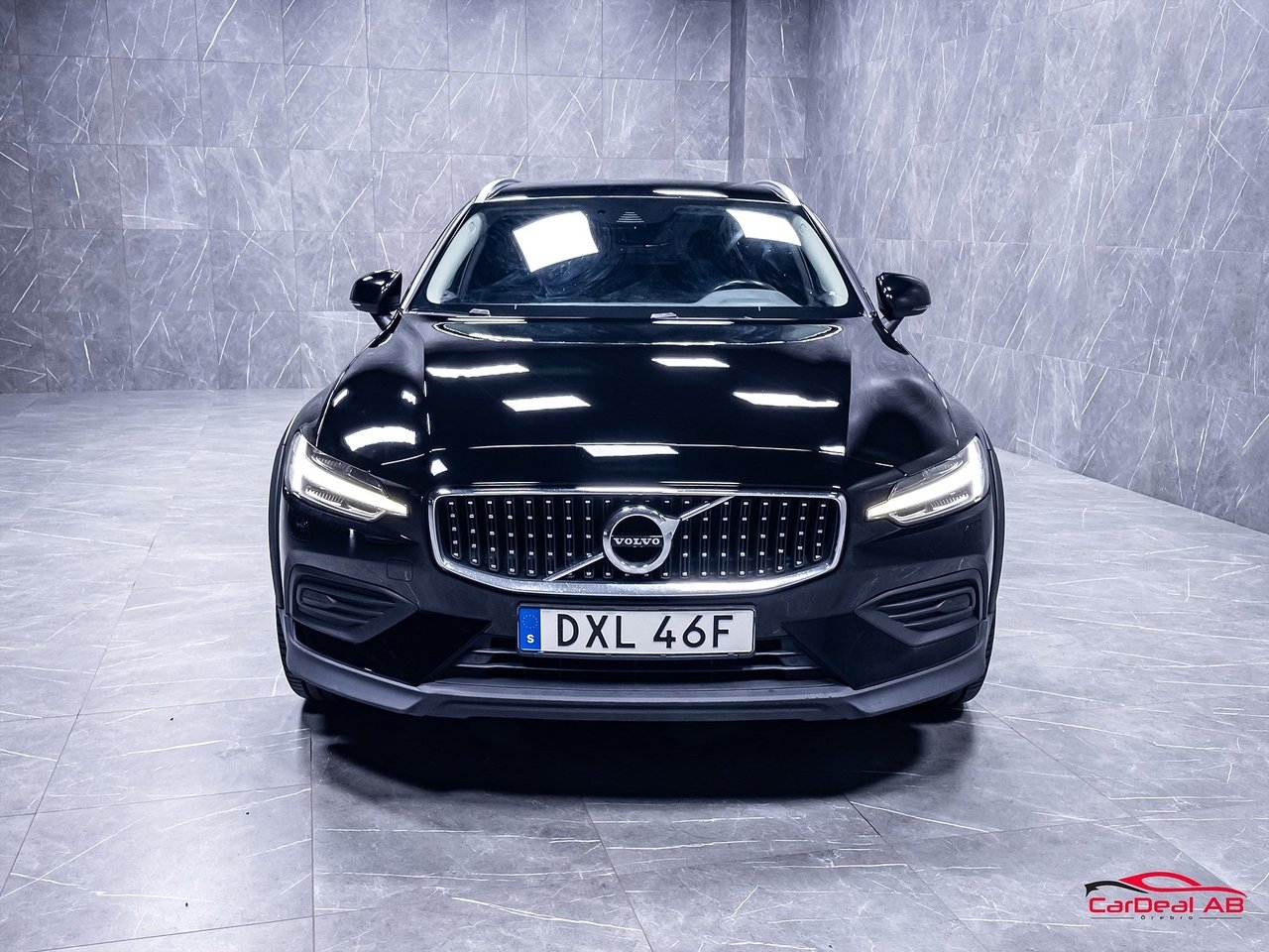 Volvo V60 Cross Country 2020, bild 2/10