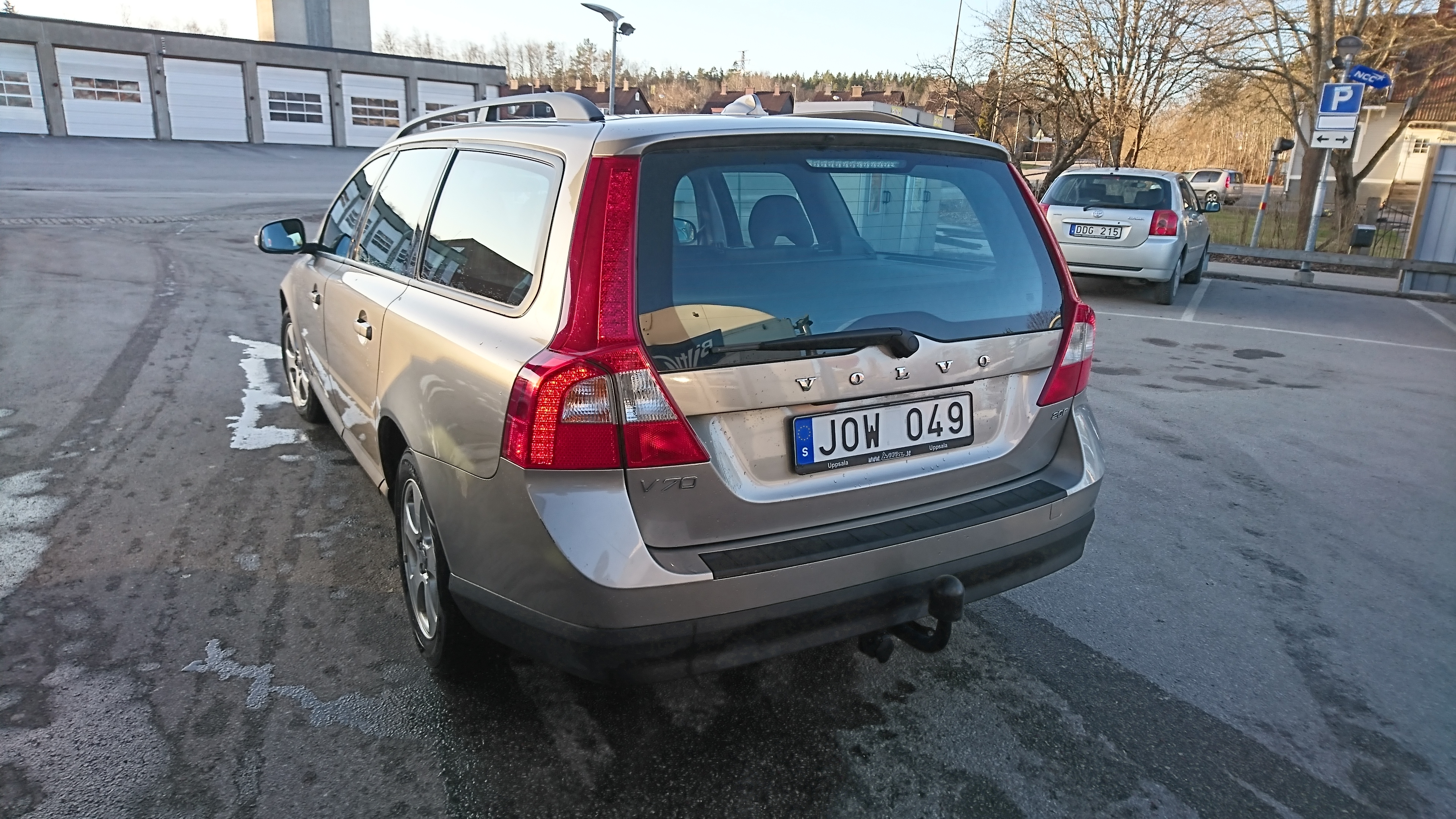 Volvo V70 2.0F Manuell 2010, bild 2/7