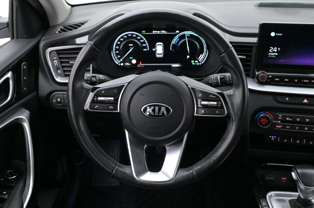Kia Ceed 2021, photo 7/10