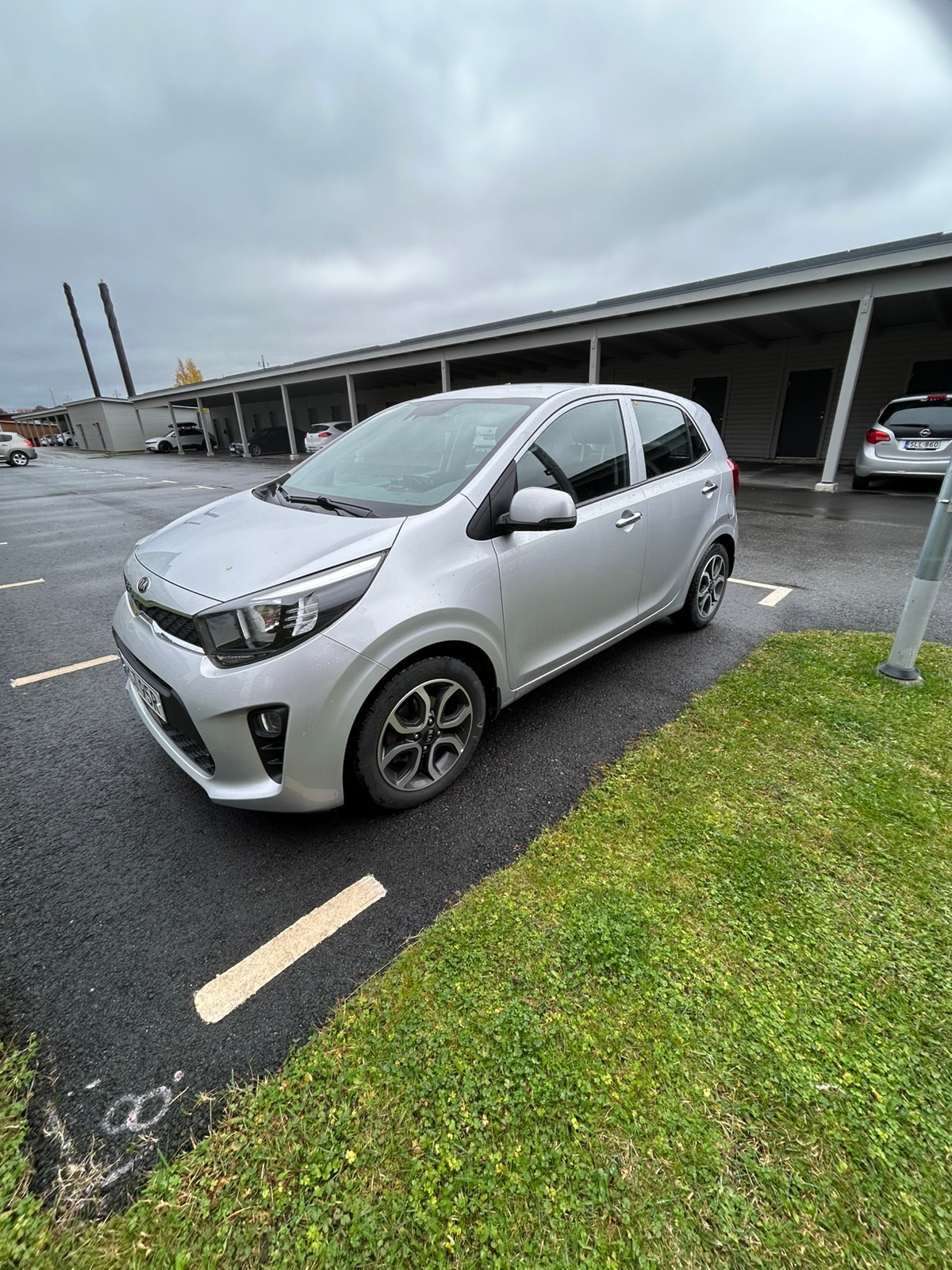 Kia Picanto 1.0 MPI AMT 2021, bild 2/6
