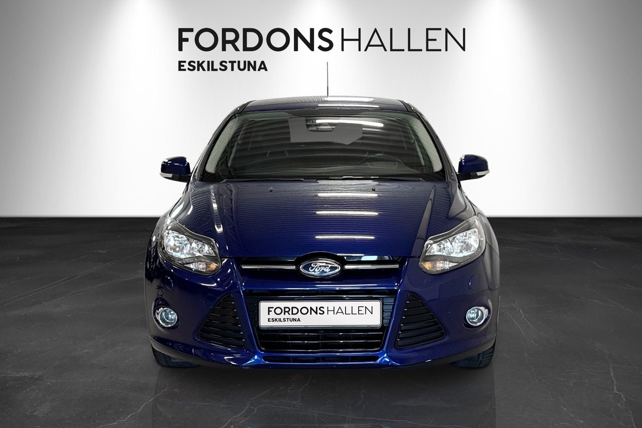 Ford Focus Kombi 1.0 EcoBoost Titanium 2014, bild 2/10