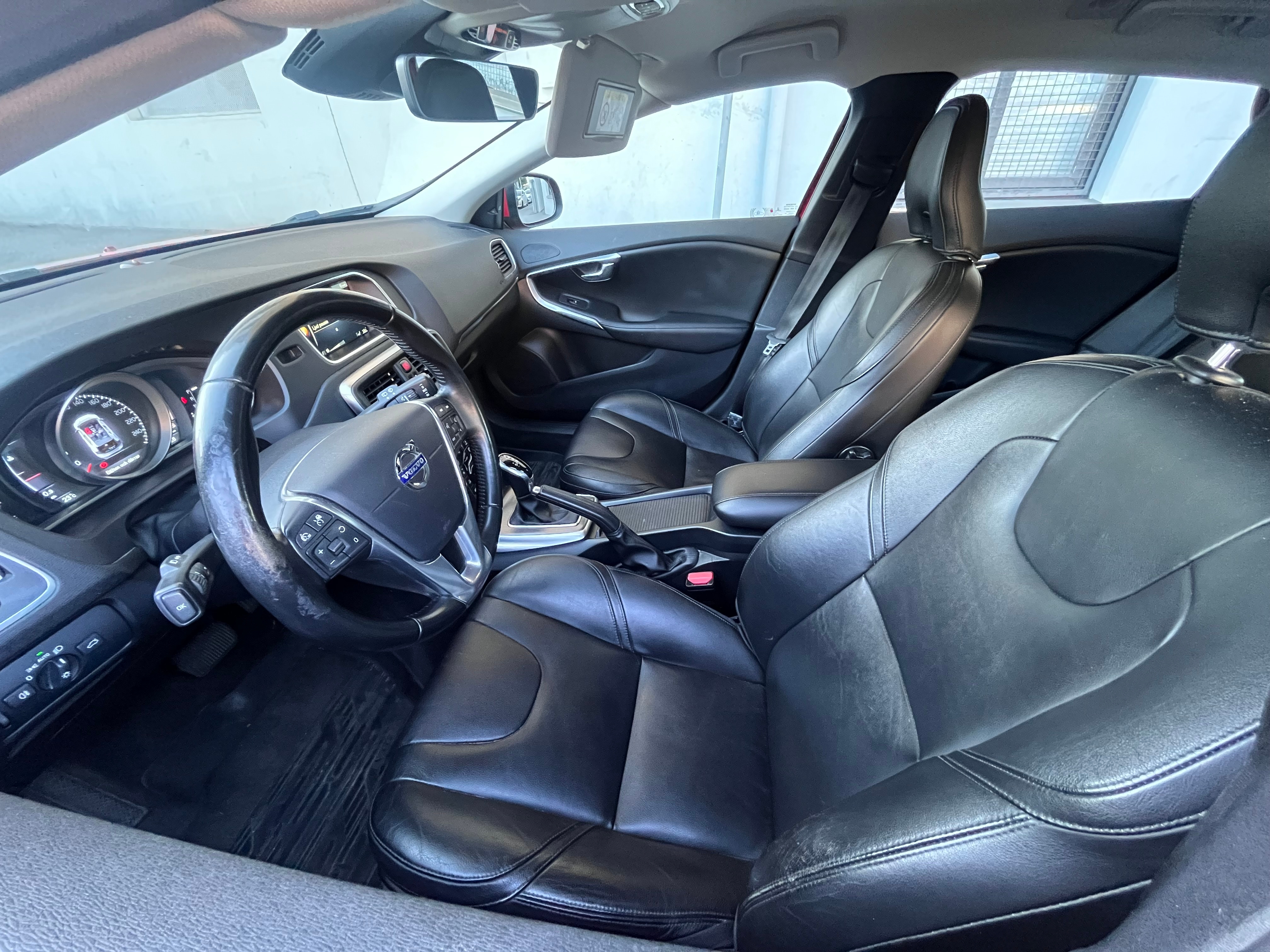 Volvo V40 D3 Geartronic 2016, bild 7/8