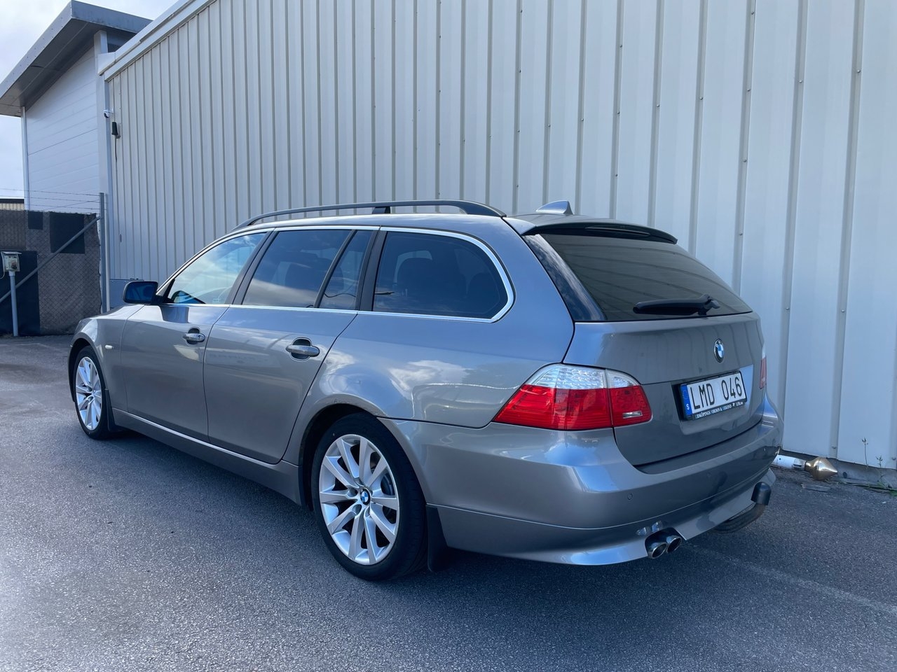 BMW 525 d Touring 2009, bild 3/9