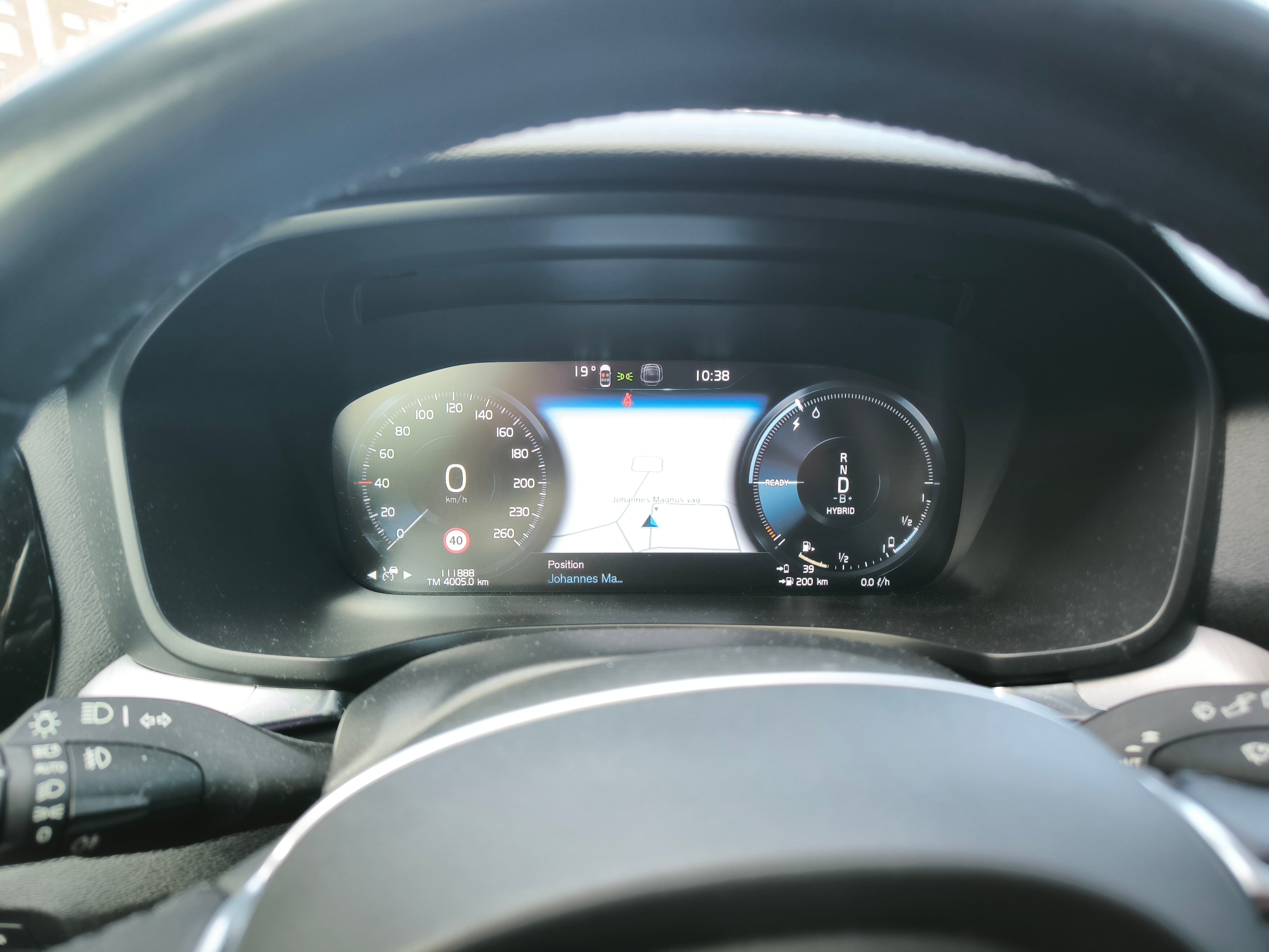 Volvo V60 Recharge T6 AWD Geartronic 2022, photo 4/5