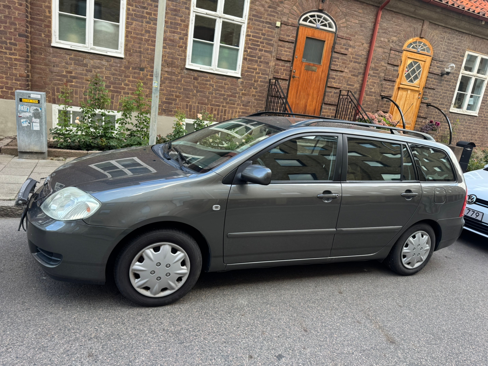 Toyota Corolla Kombi 1.6 VVT-i Manuell 2006, kuva 6/9