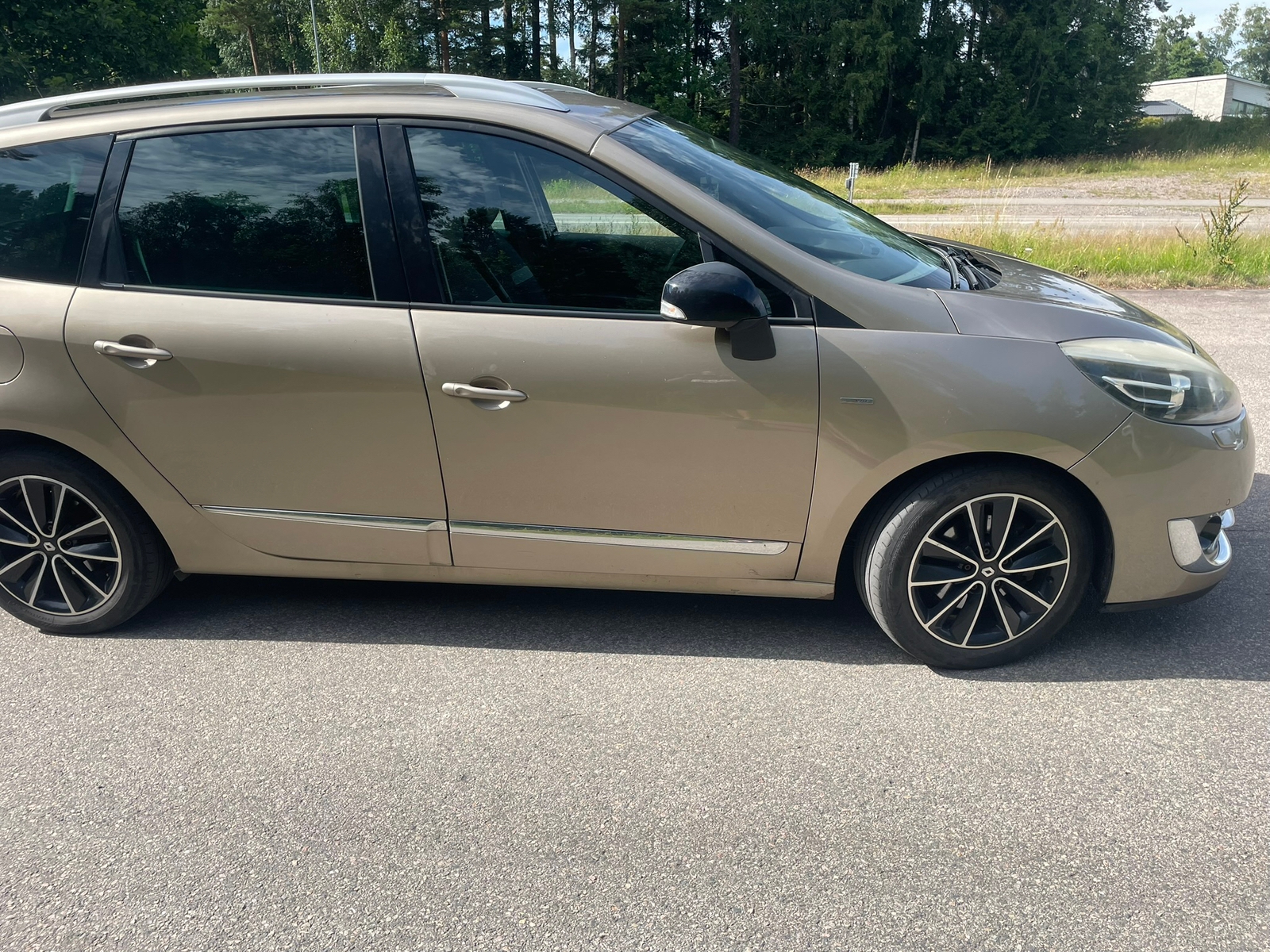 Renault Grand Scenic III 1.6 dCi Manuell 2013, photo 5/10