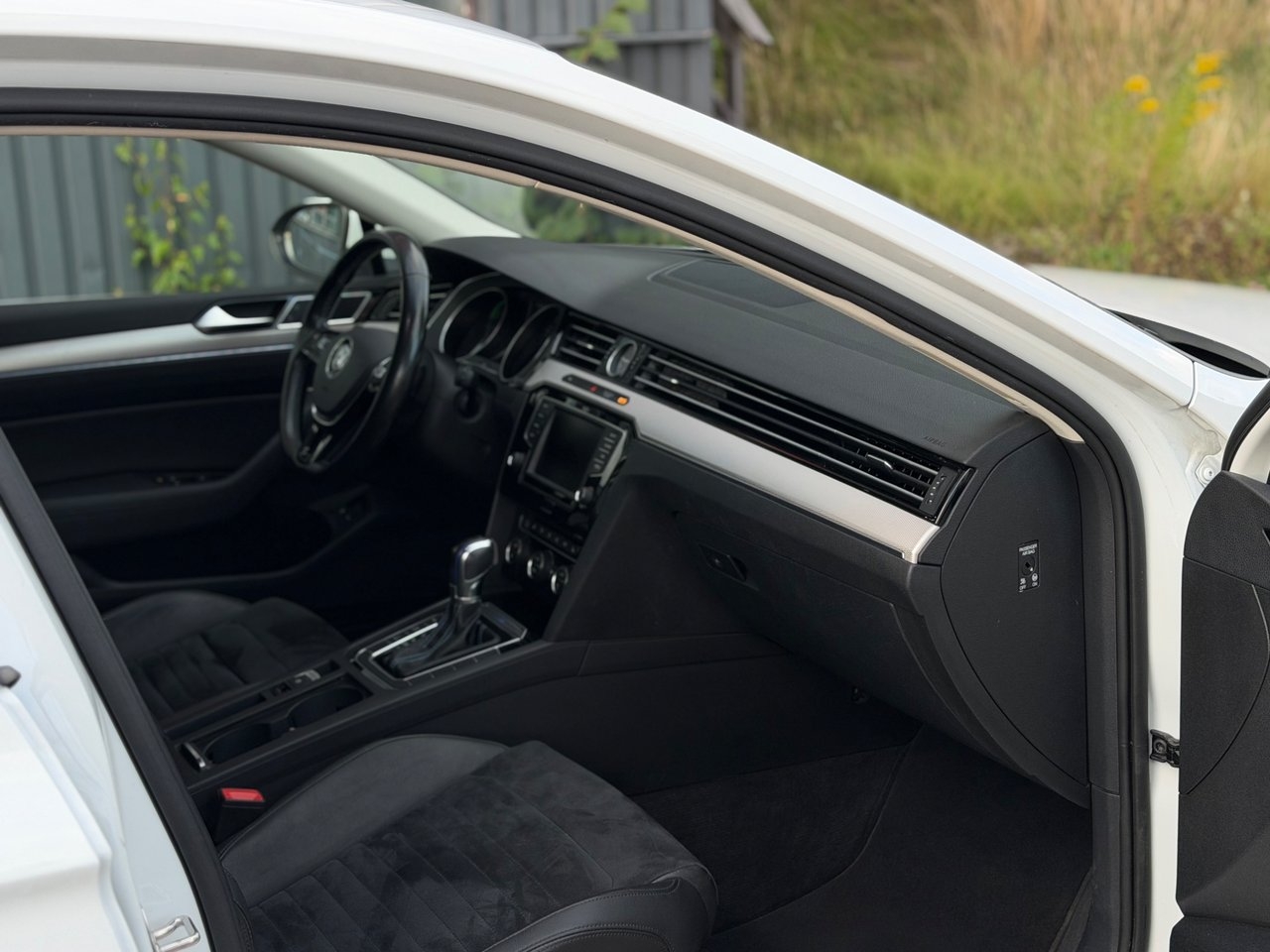 Volkswagen Passat 2017, bild 6/10