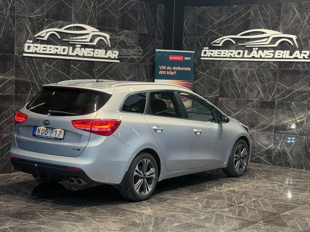 Kia Ceed 1.6 CRDi GT-Line 2016, bild 4/10