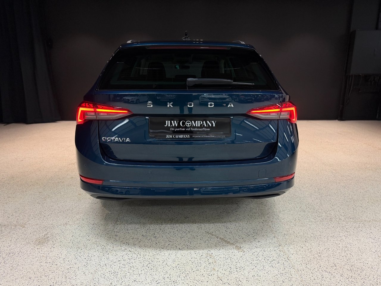 Skoda Octavia Kombi 1.0 TSI Ambition 2021, bild 7/10