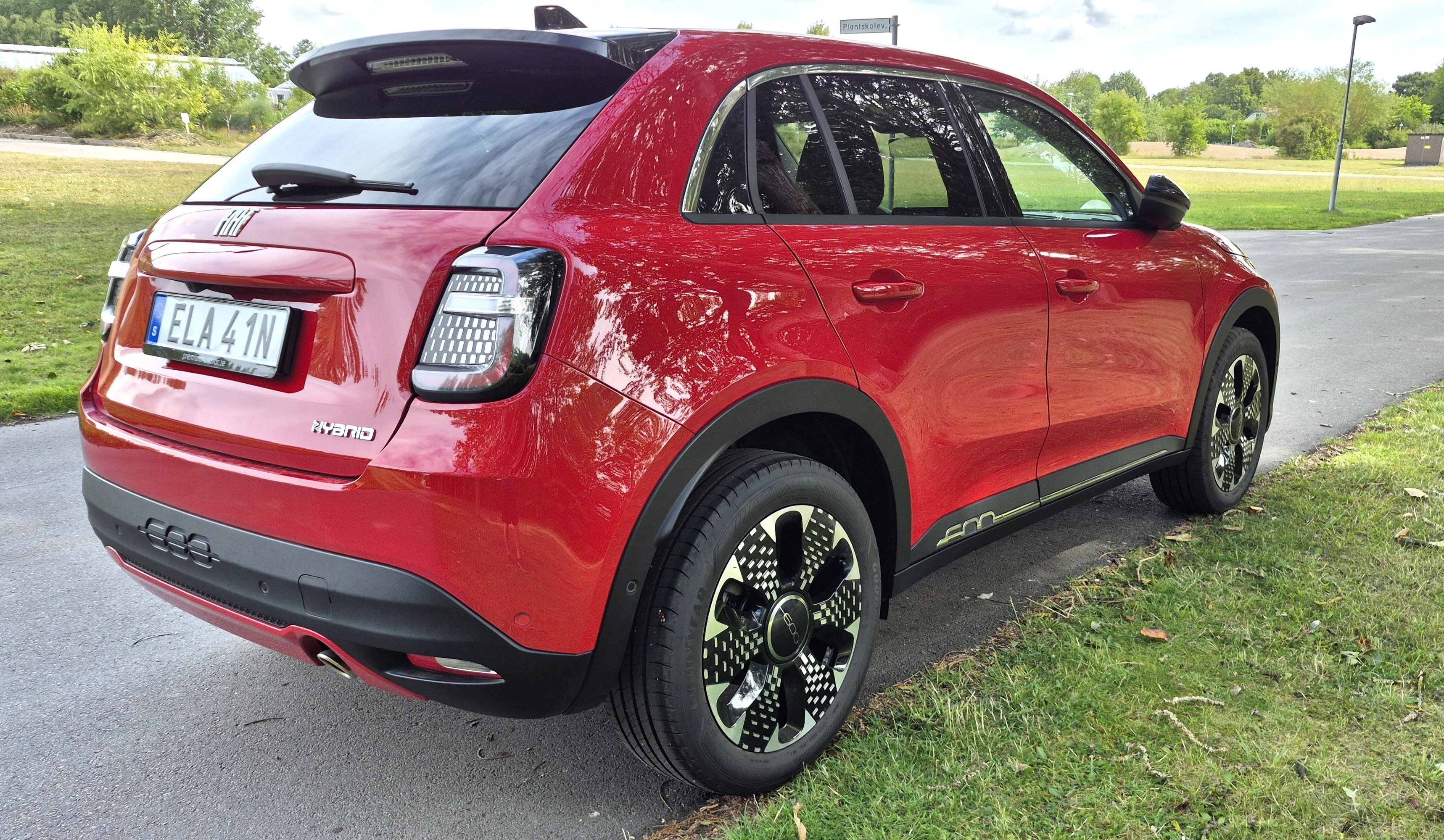 Fiat 600 Hybrid 1.2 MHEV Automat 2025, bild 2/10
