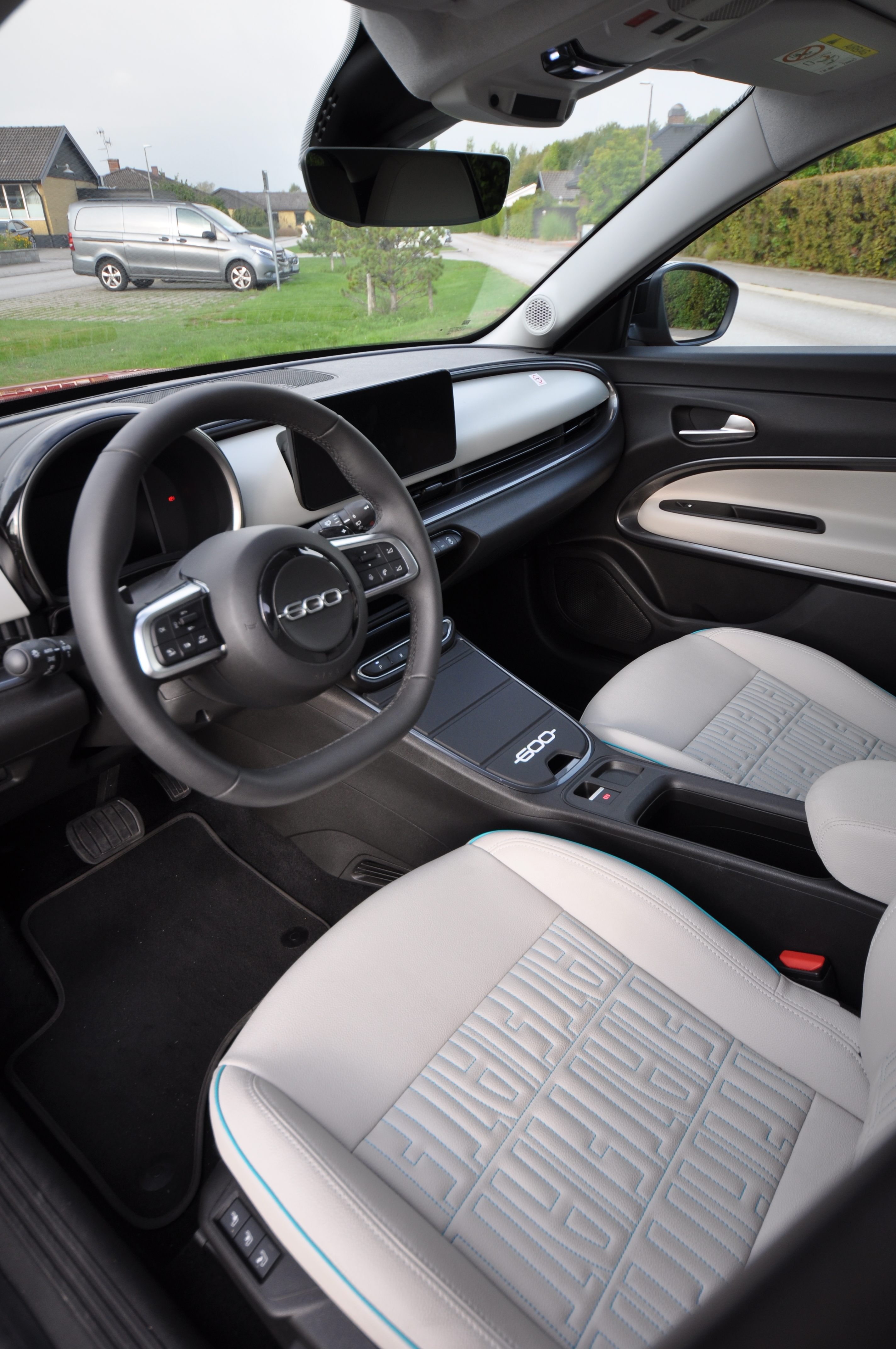 Fiat 600 Hybrid 1.2 MHEV Automat 2025, bild 6/10