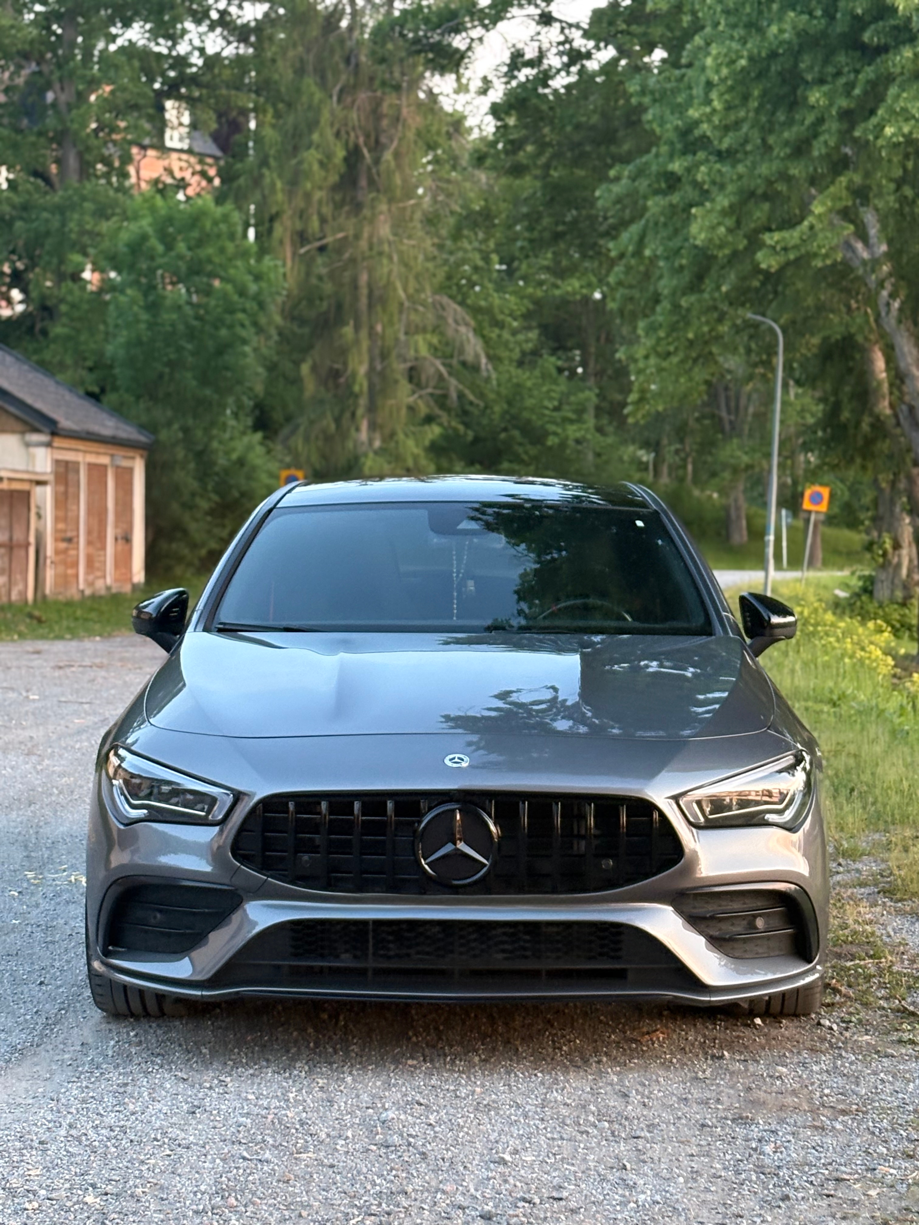 Mercedes-Benz CLA