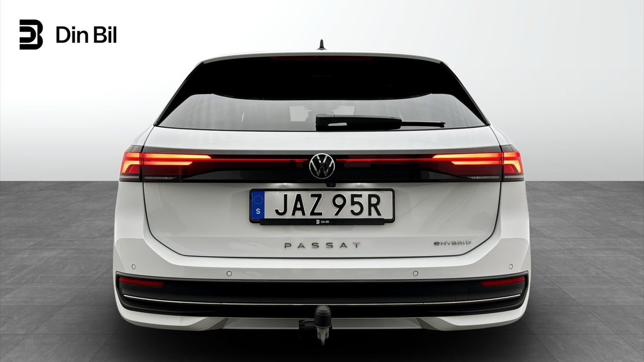 Volkswagen Passat 2025, photo 5/10