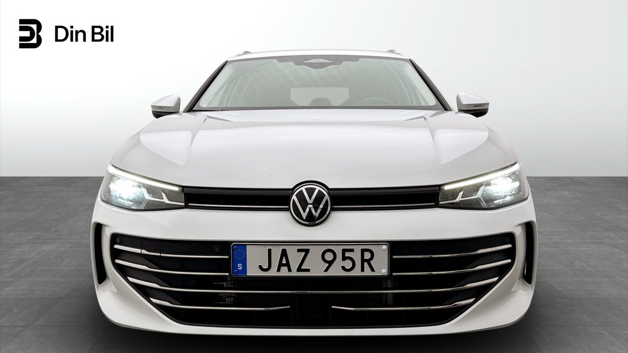 Volkswagen Passat 2025, photo 4/10