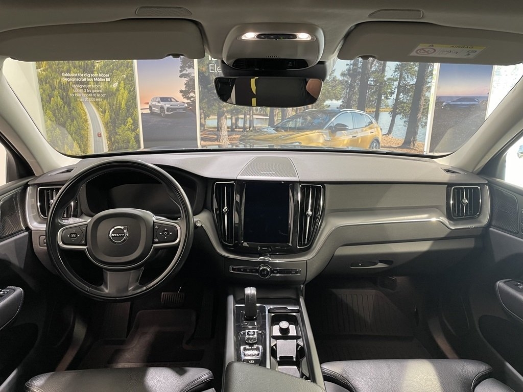 Volvo XC60 2021, kuva 6/10