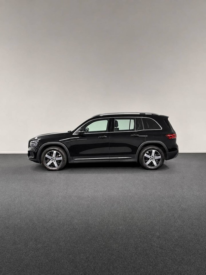 Mercedes-Benz GLB 200 d 7-sits 2023, bild 2/10