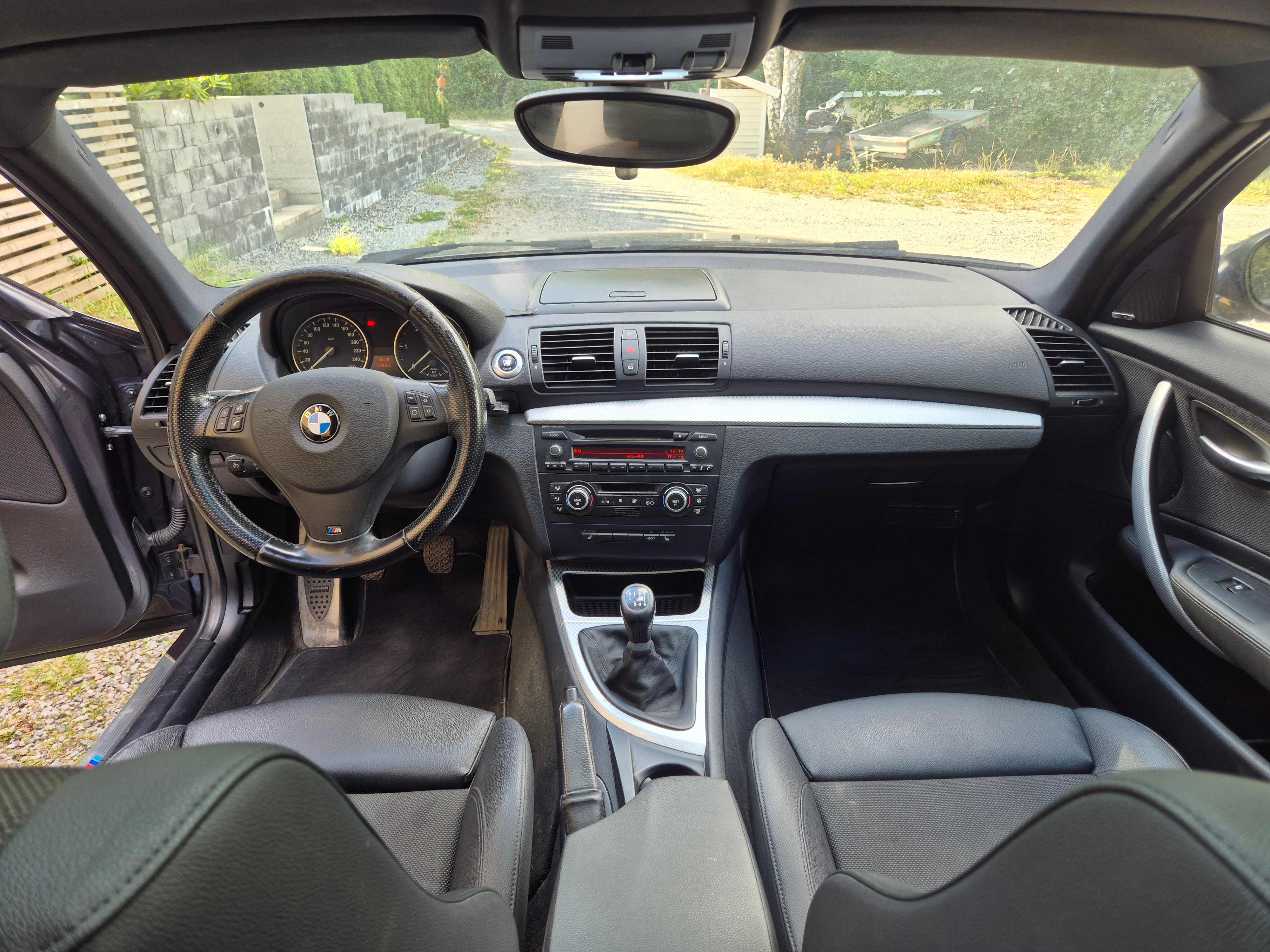 BMW 120 d 5-dörrars Manuell 2008, kuva 6/10