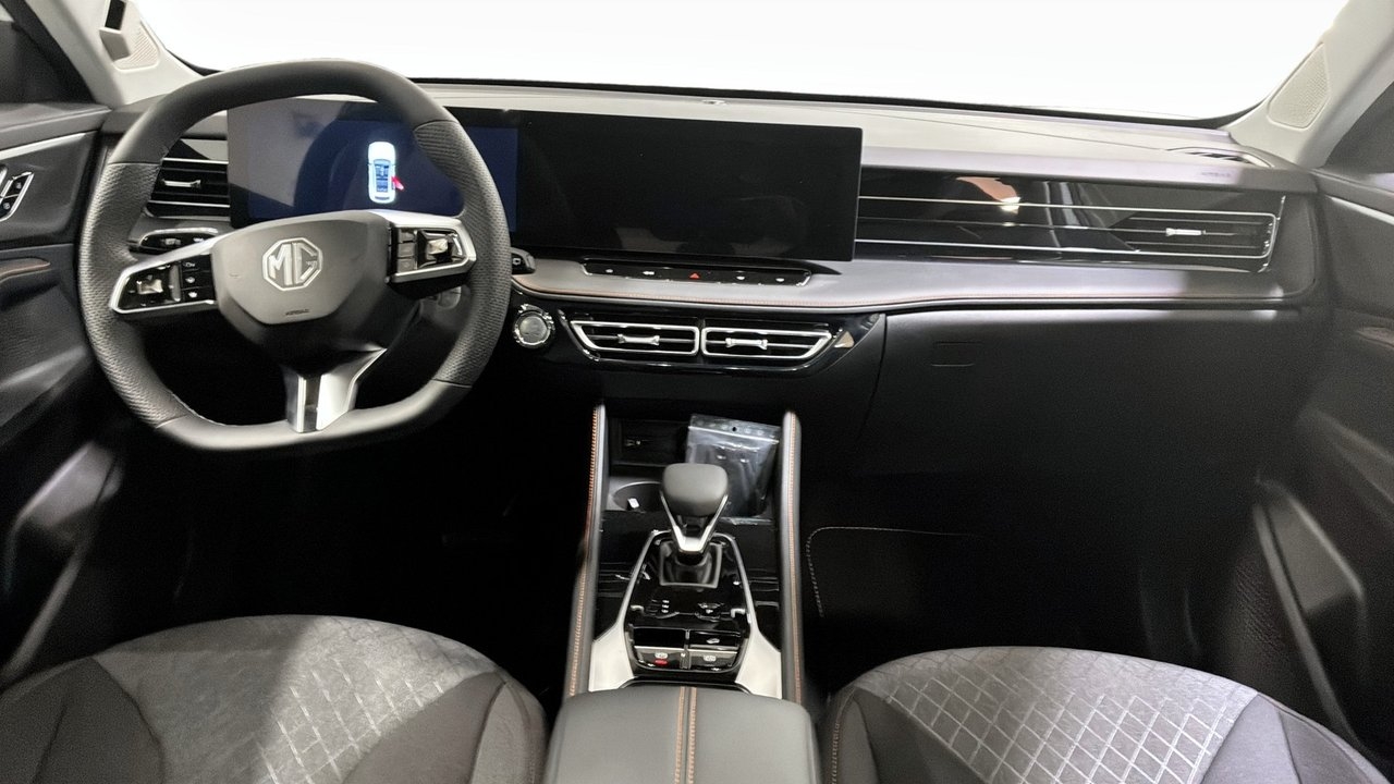 MG HS COMFORT PLUG-IN 2025, bild 4/9
