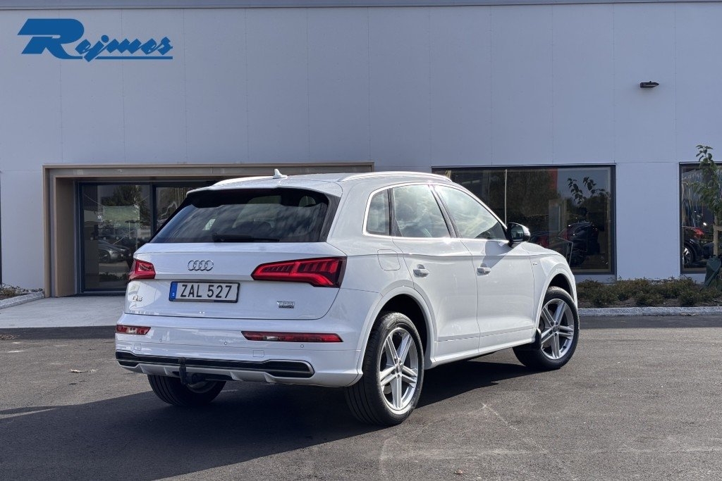 Audi Q5 2018, photo 2/16