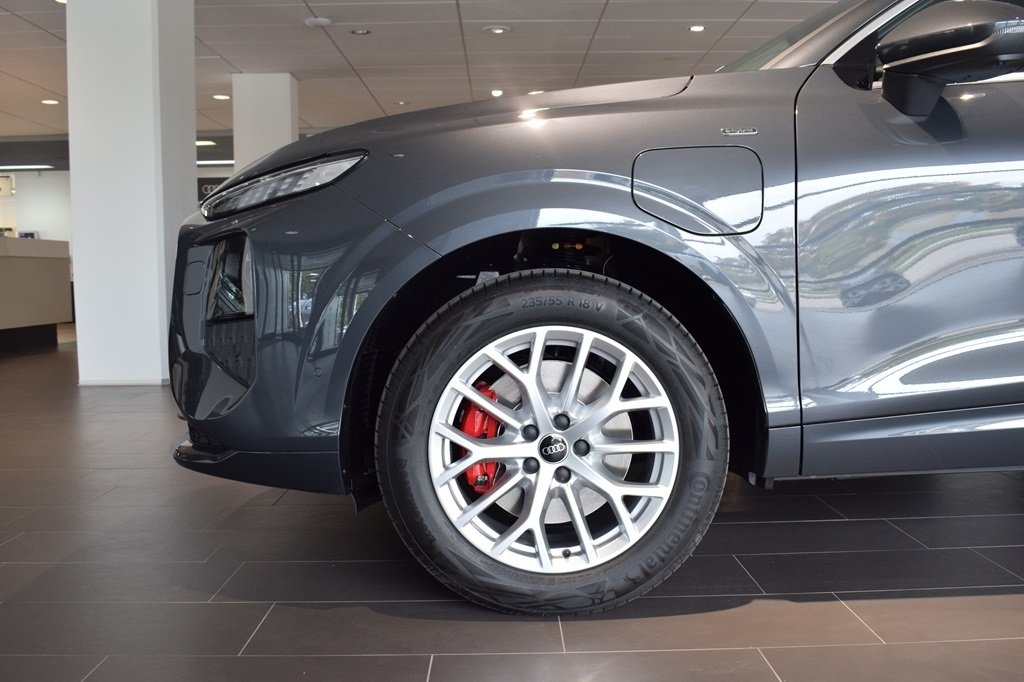 Audi Q3 Sportback e-hybrid 272hk 2026, bild 3/10